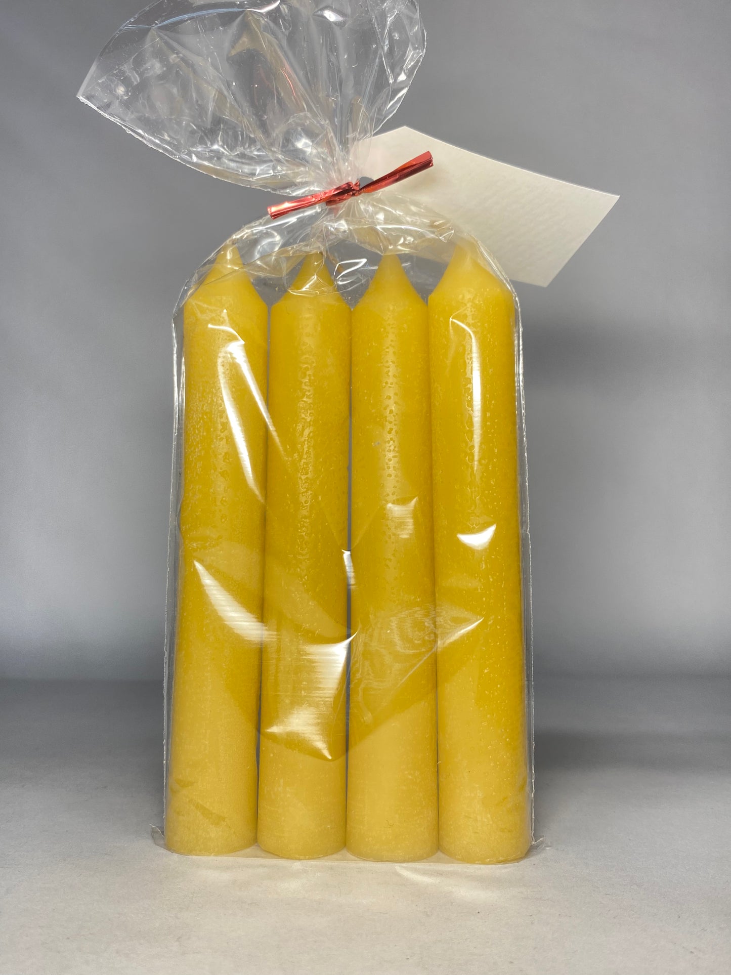 Paquete velas Delgadas en cera amarilla 🐝. - OFERTA